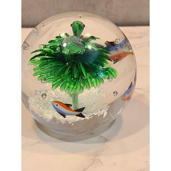 Art Glass Sea Turtle & Colorful Fish Paperweight Hand Crafted Blown Figurine EUC - Picture 6 of 12